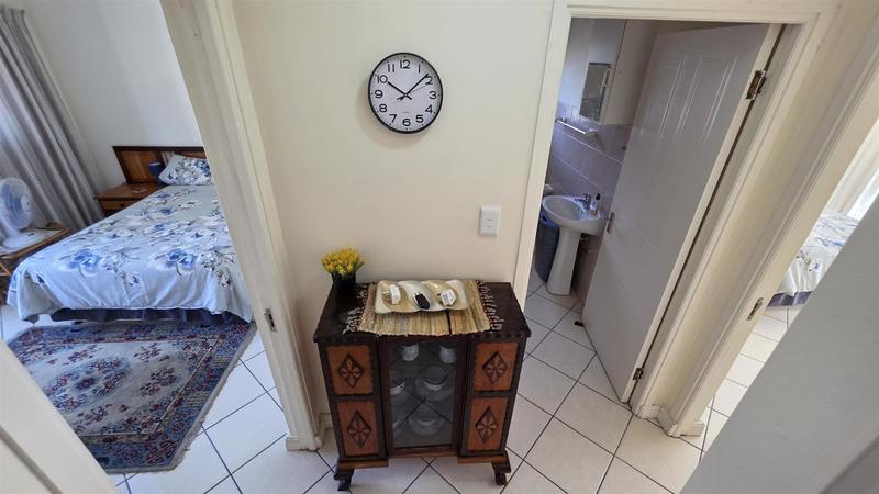 2 Bedroom Property for Sale in Hartenbos Western Cape